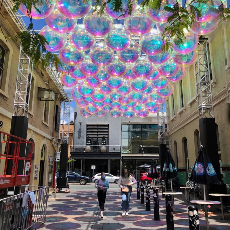 Street mirror ball